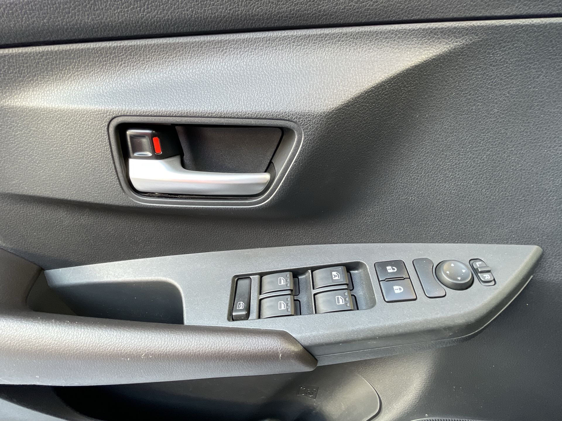 2023 Toyota YARIS S CVT