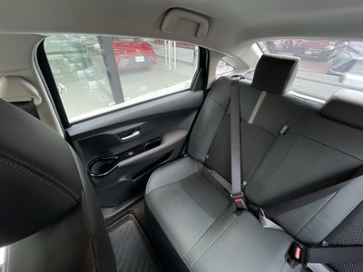 2024 Toyota YARIS S HI CVT