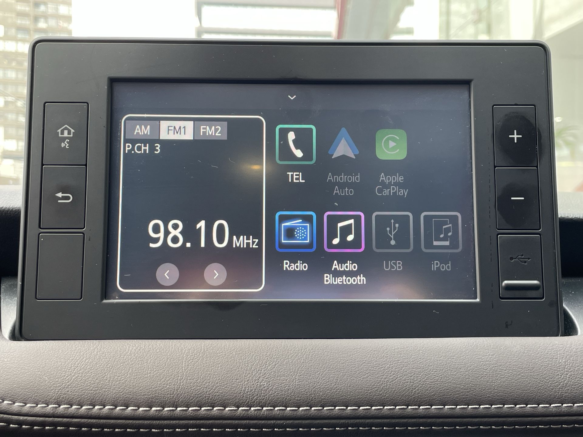 2024 Toyota YARIS S HI CVT