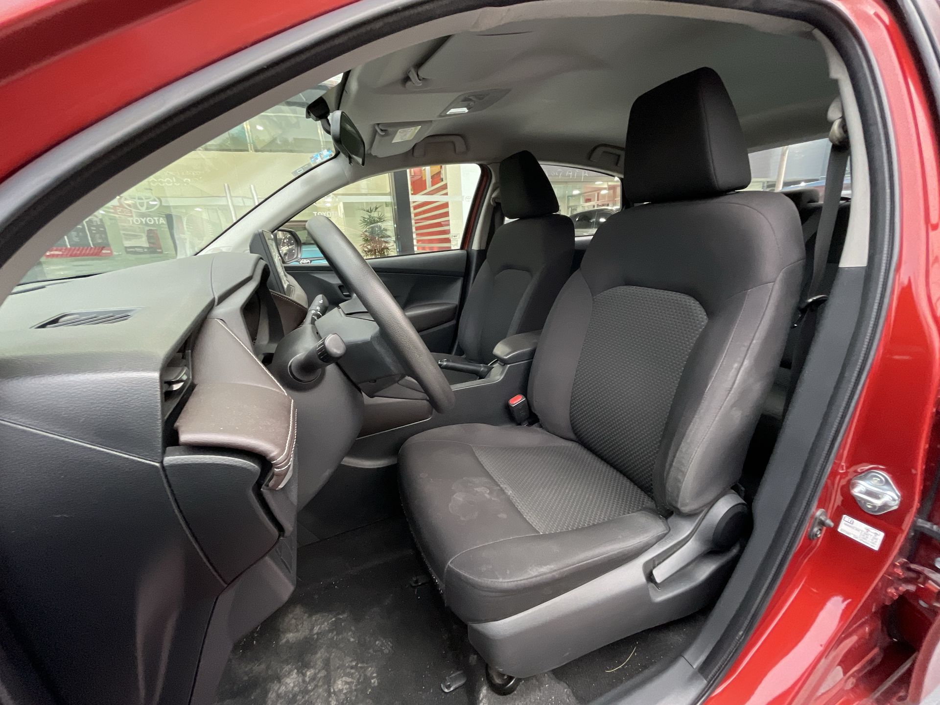 2023 Toyota YARIS BASE MT