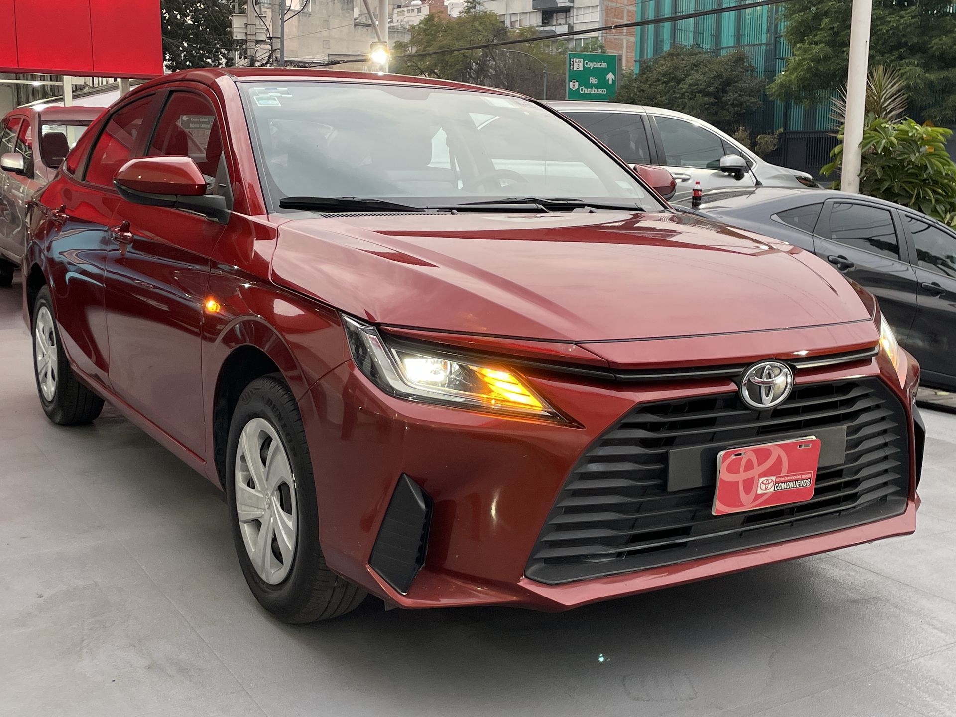 2023 Toyota YARIS BASE MT