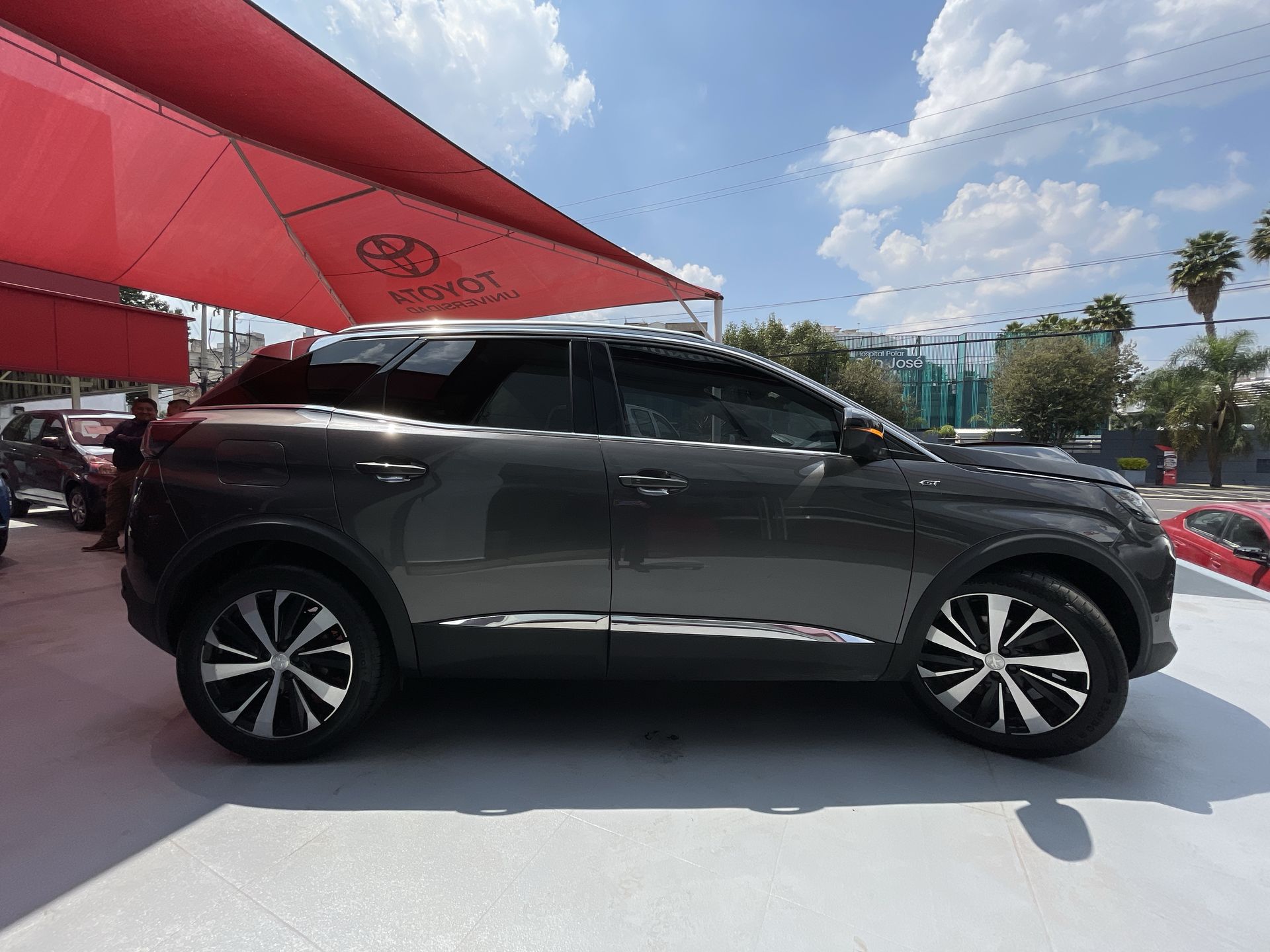 2025 PEUGEOT 3008 GT AUT