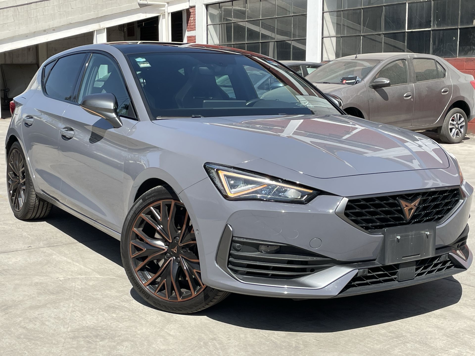 2024 CUPRA LEON LEÓN 300HP DSG