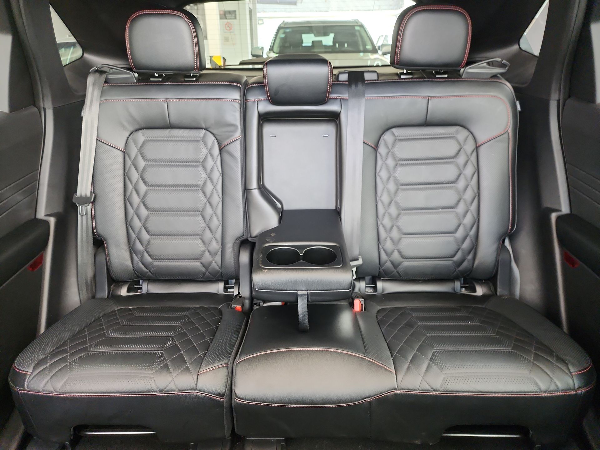 2024 Ford ESCAPE ST-LINE ELITE