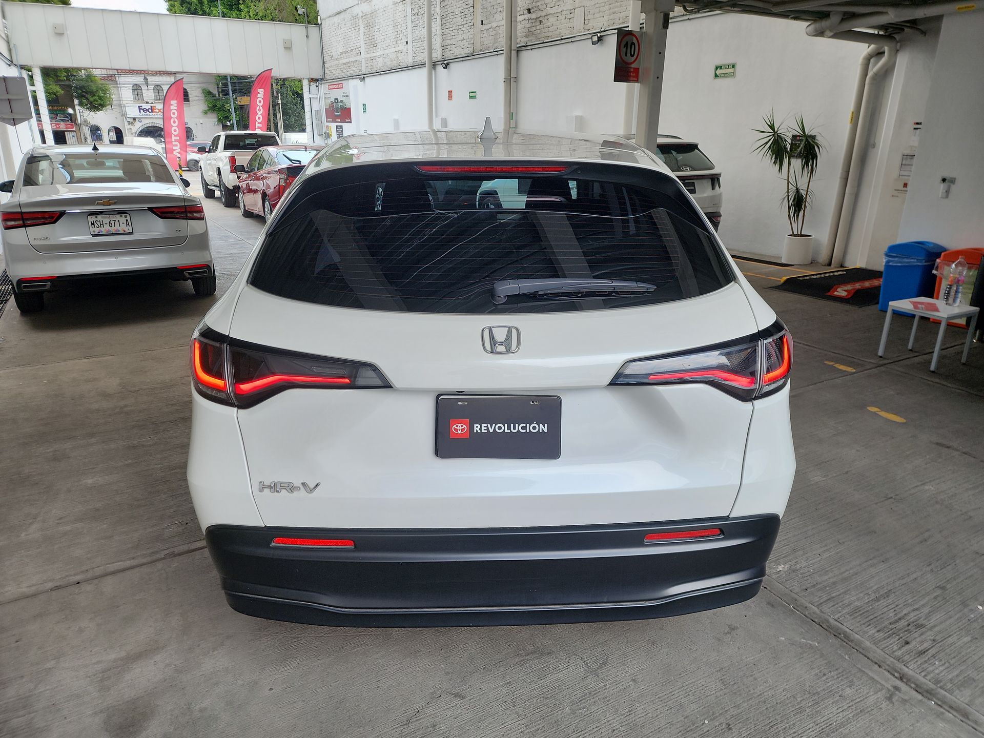 2023 Honda HR-V UNIQ CVT