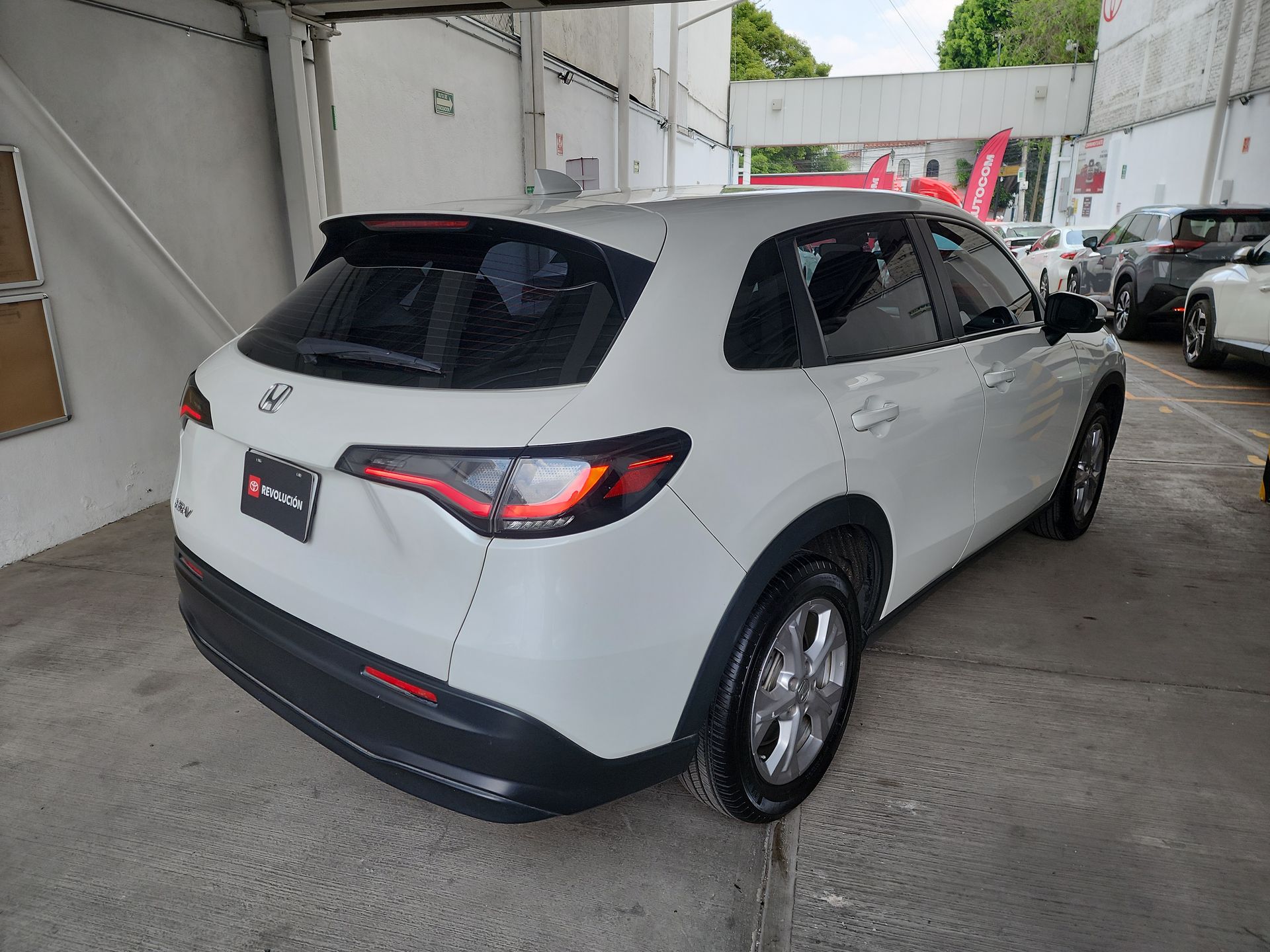 2023 Honda HR-V UNIQ CVT