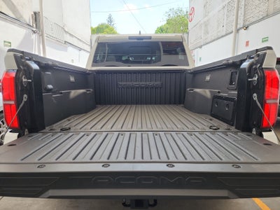 2025 Toyota TACOMA TRD SPORT 4X4