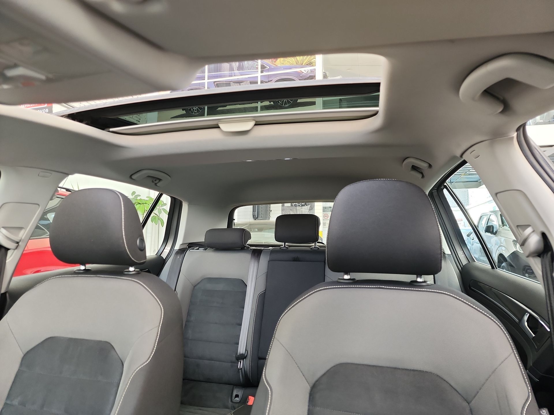 2017 Volkswagen GOLF HIGHLINE DSG ASISTENTE APARCAMIENTO