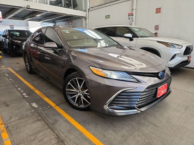 2024 Toyota CAMRY XLE HV
