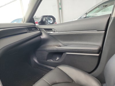 2024 Toyota CAMRY XLE HV