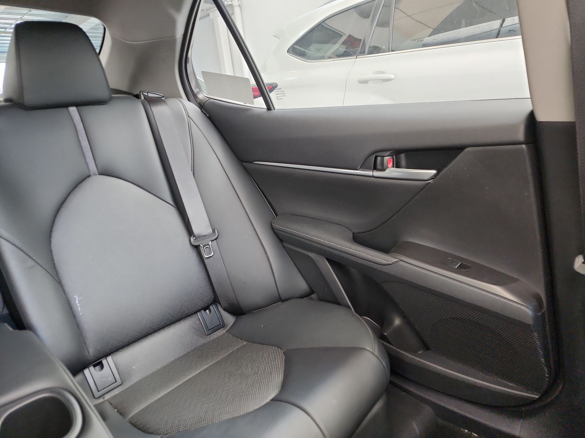 2024 Toyota CAMRY XLE HV