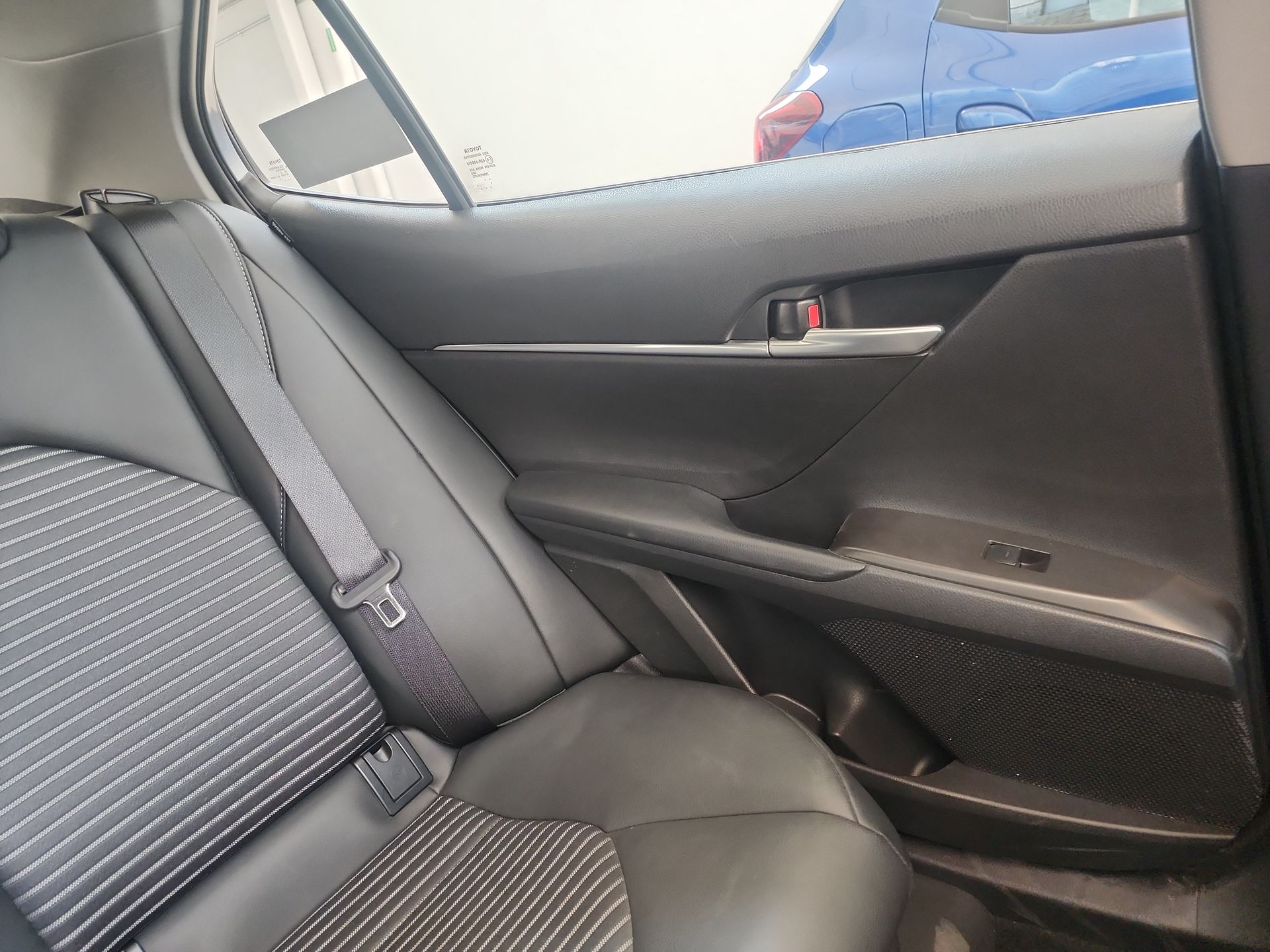 2024 Toyota CAMRY SE HEV
