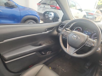 2024 Toyota CAMRY SE HEV