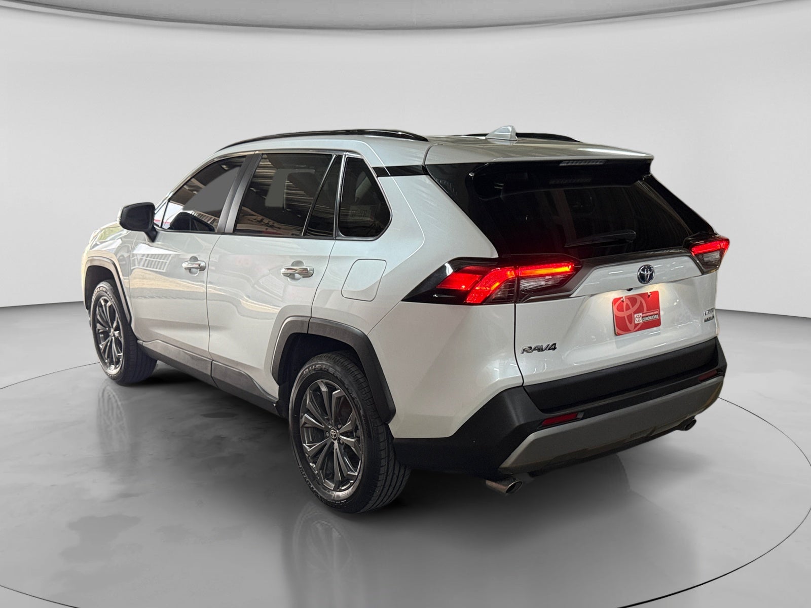 2024 Toyota RAV4 LIMITED HV