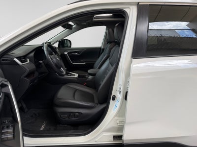 2022 Toyota RAV4 LIMITED HV