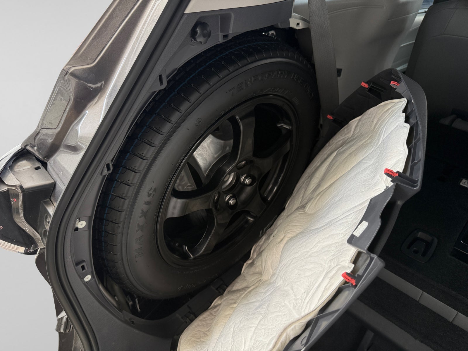 2023 Toyota SIENNA LIMITED