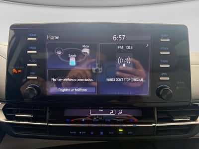 2022 Toyota SIENNA LE