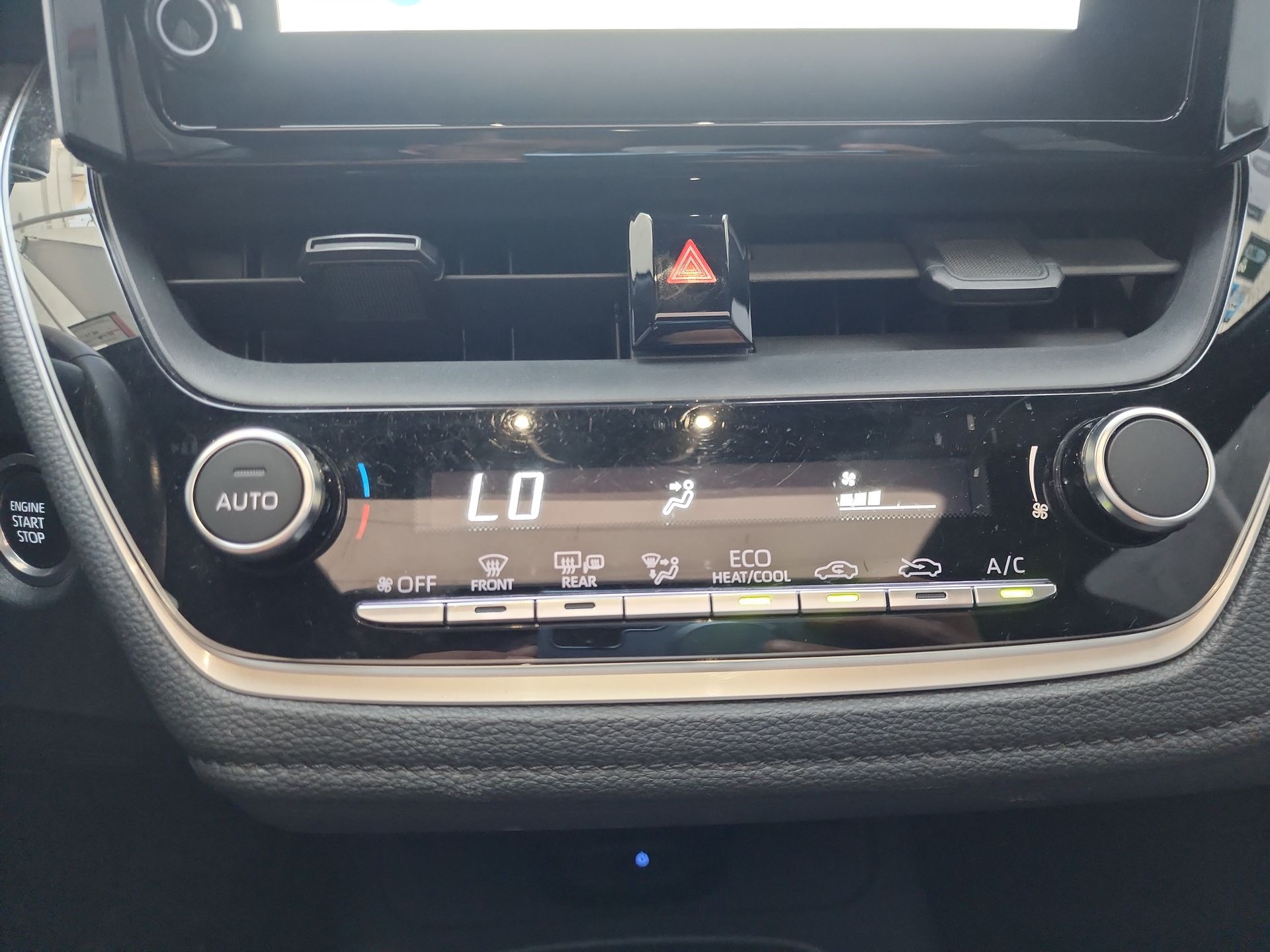 2023 Toyota COROLLA SE CVT