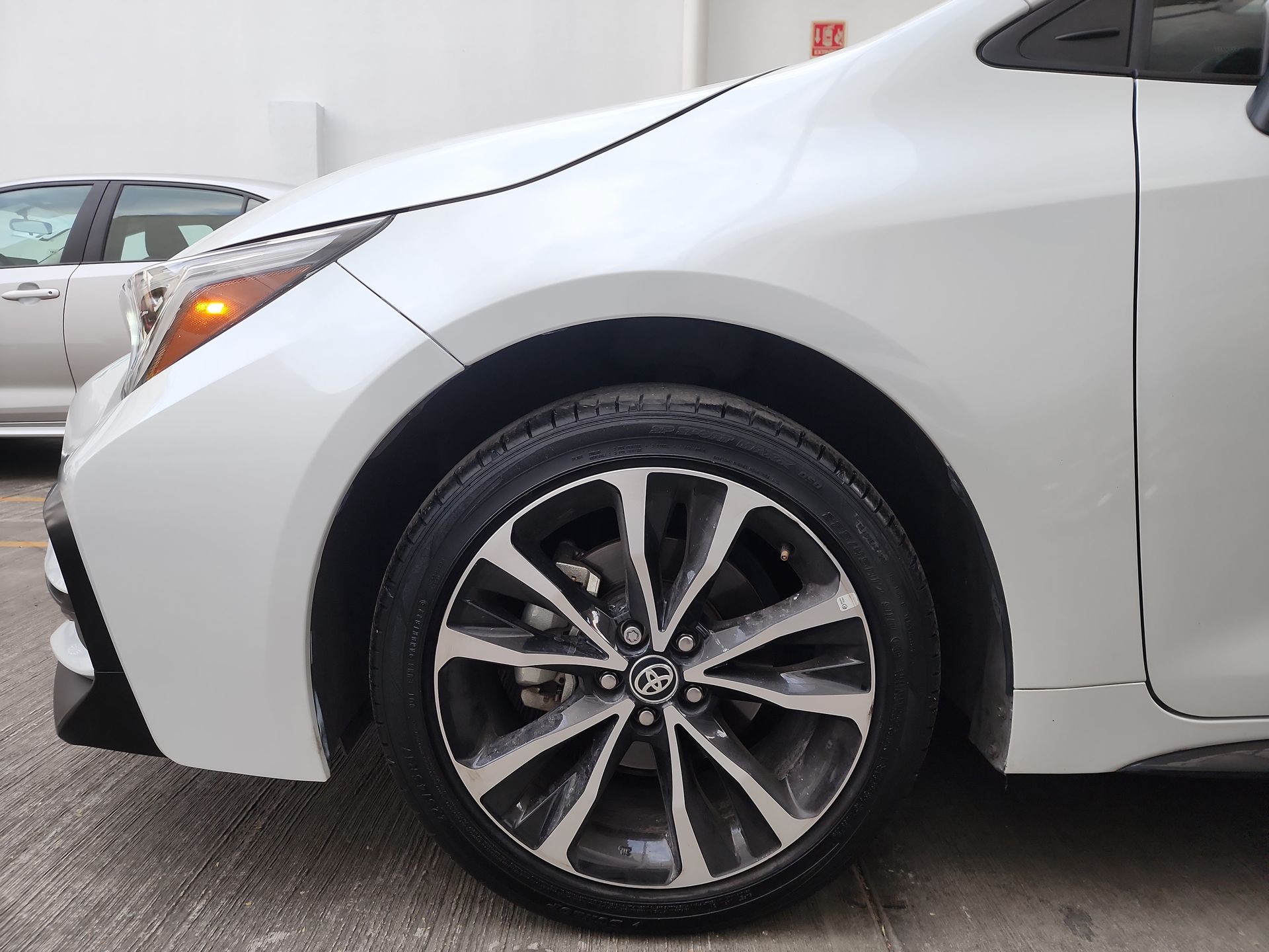 2023 Toyota COROLLA SE CVT