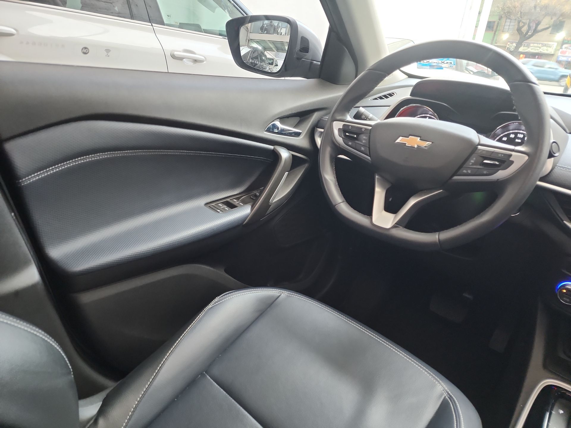 2024 Chevrolet TRACKER PREMIER K