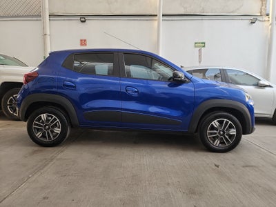 2025 RENAULT KWID ICONIC