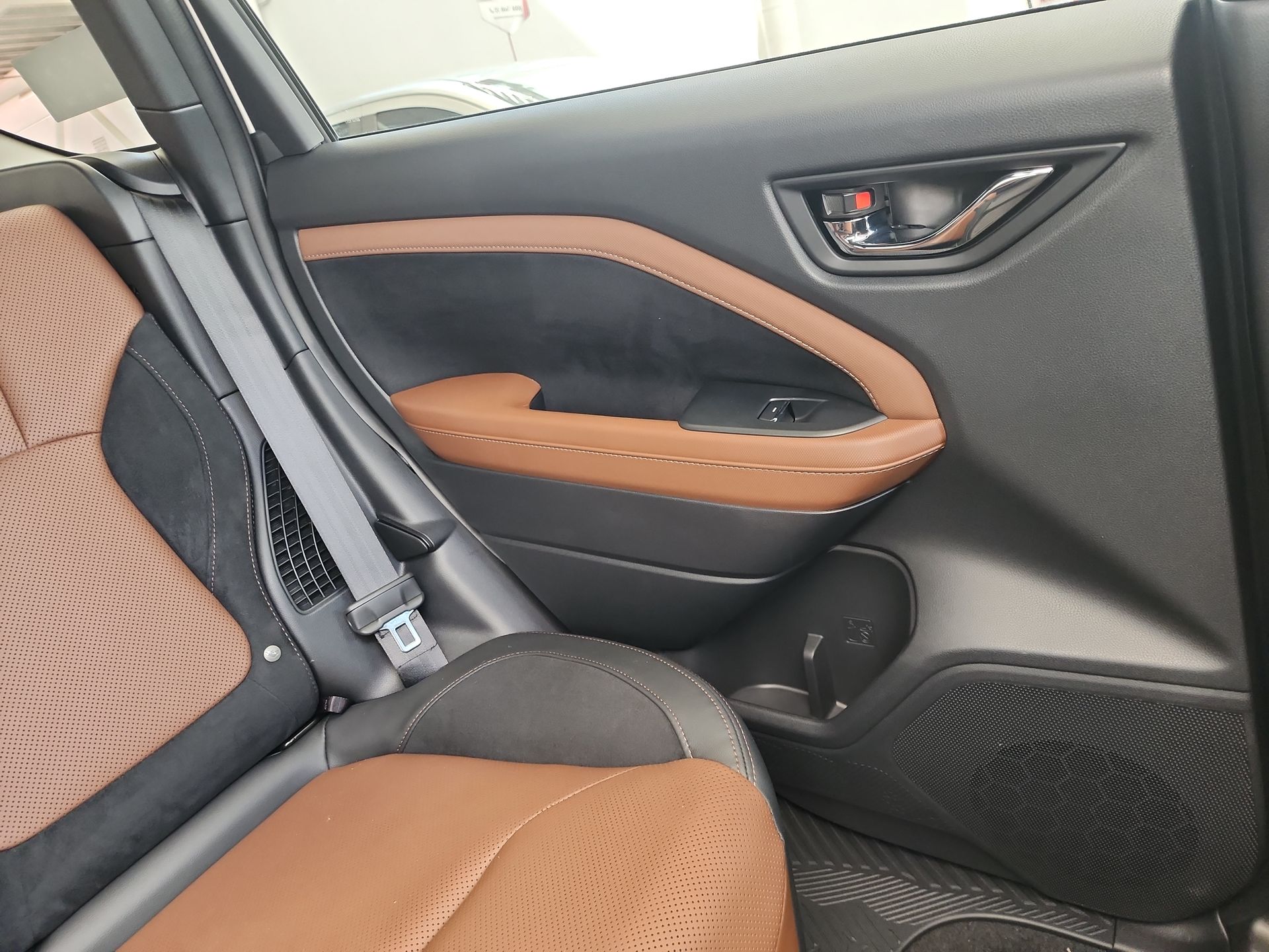 2026 Subaru B9 2.5I E-BOXER HEV CVT