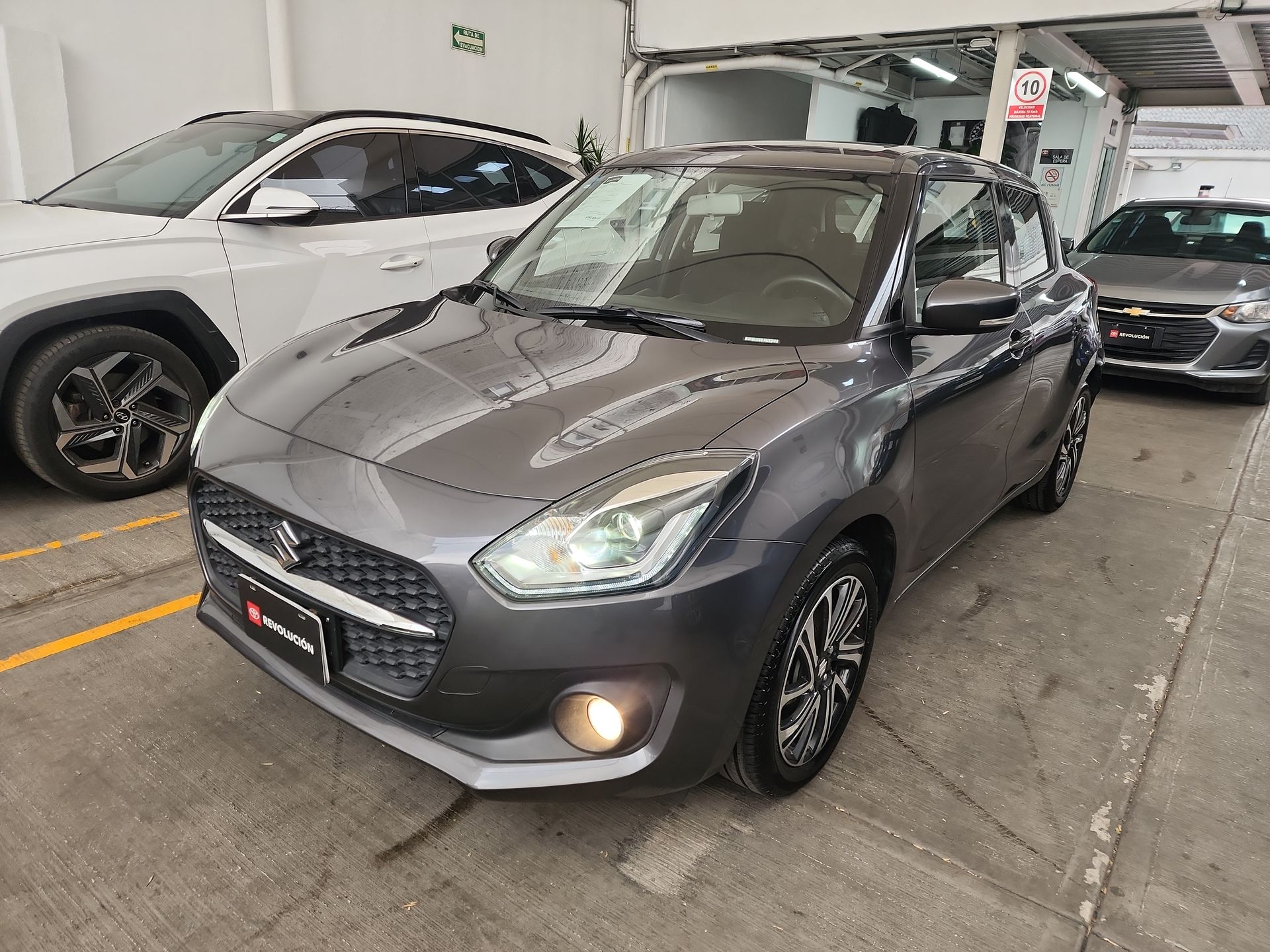 2021 SUZUKI SWIFT GLX TM