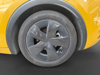 2026 Toyota PRIUS BASE