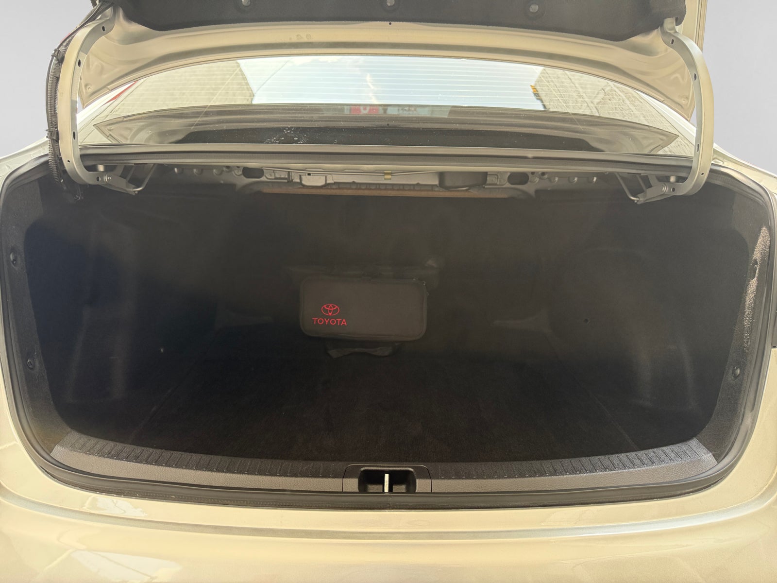 2023 Toyota COROLLA LE HEV