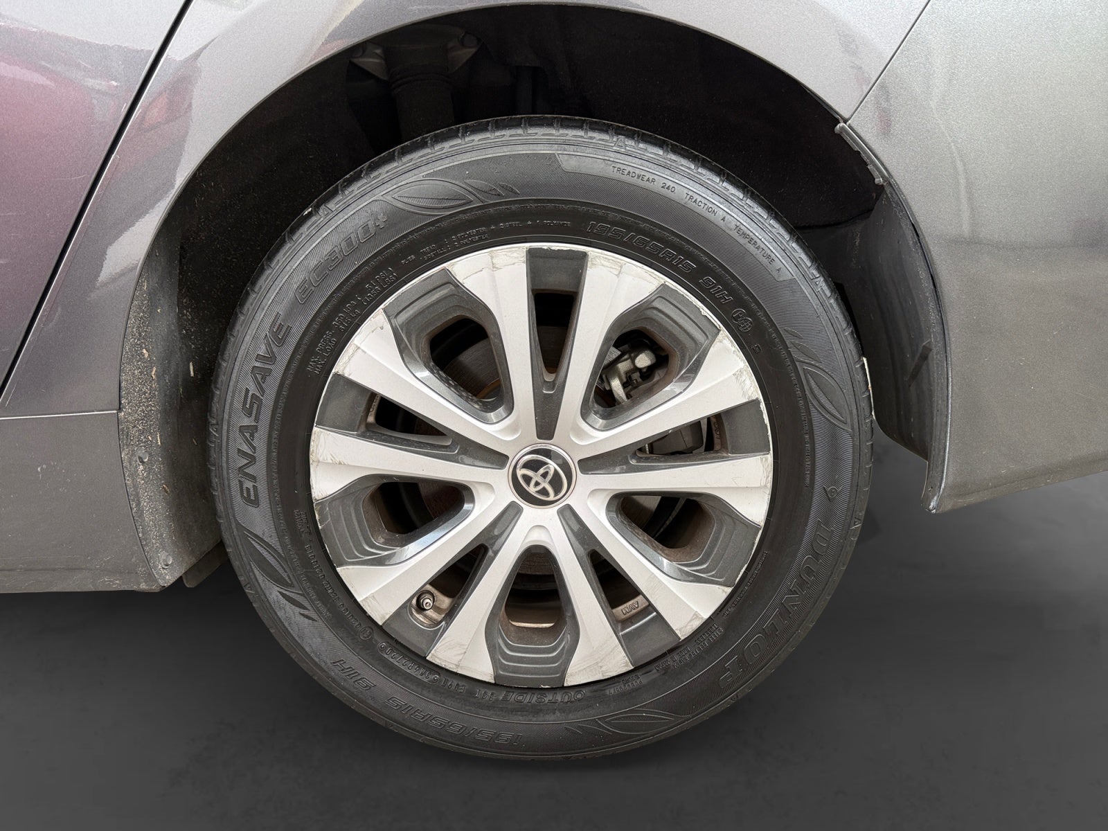 2021 Toyota PRIUS BASE PREMIUM
