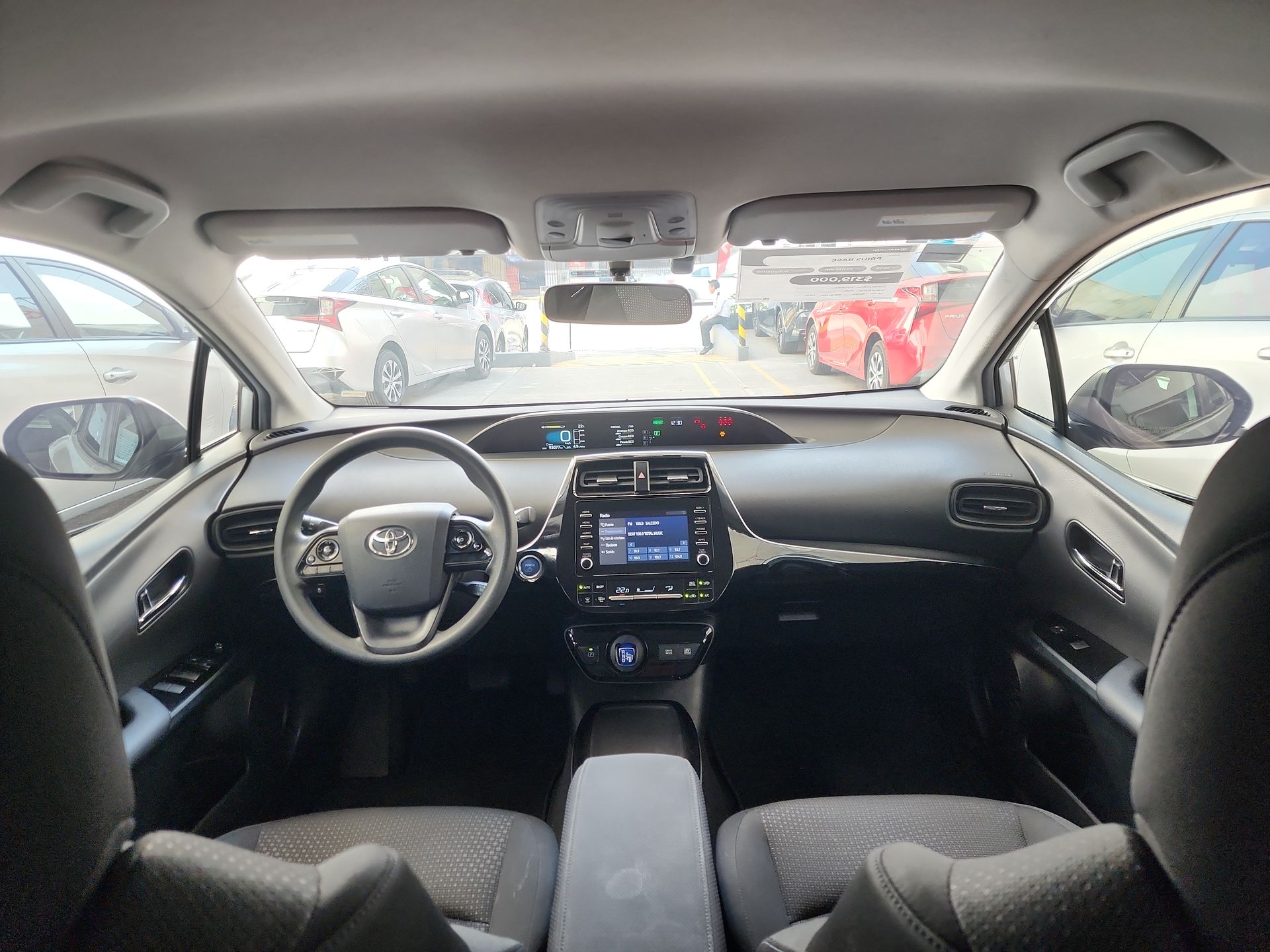 2020 Toyota PRIUS BASE