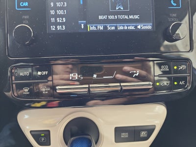 2016 Toyota PRIUS BASE CVT