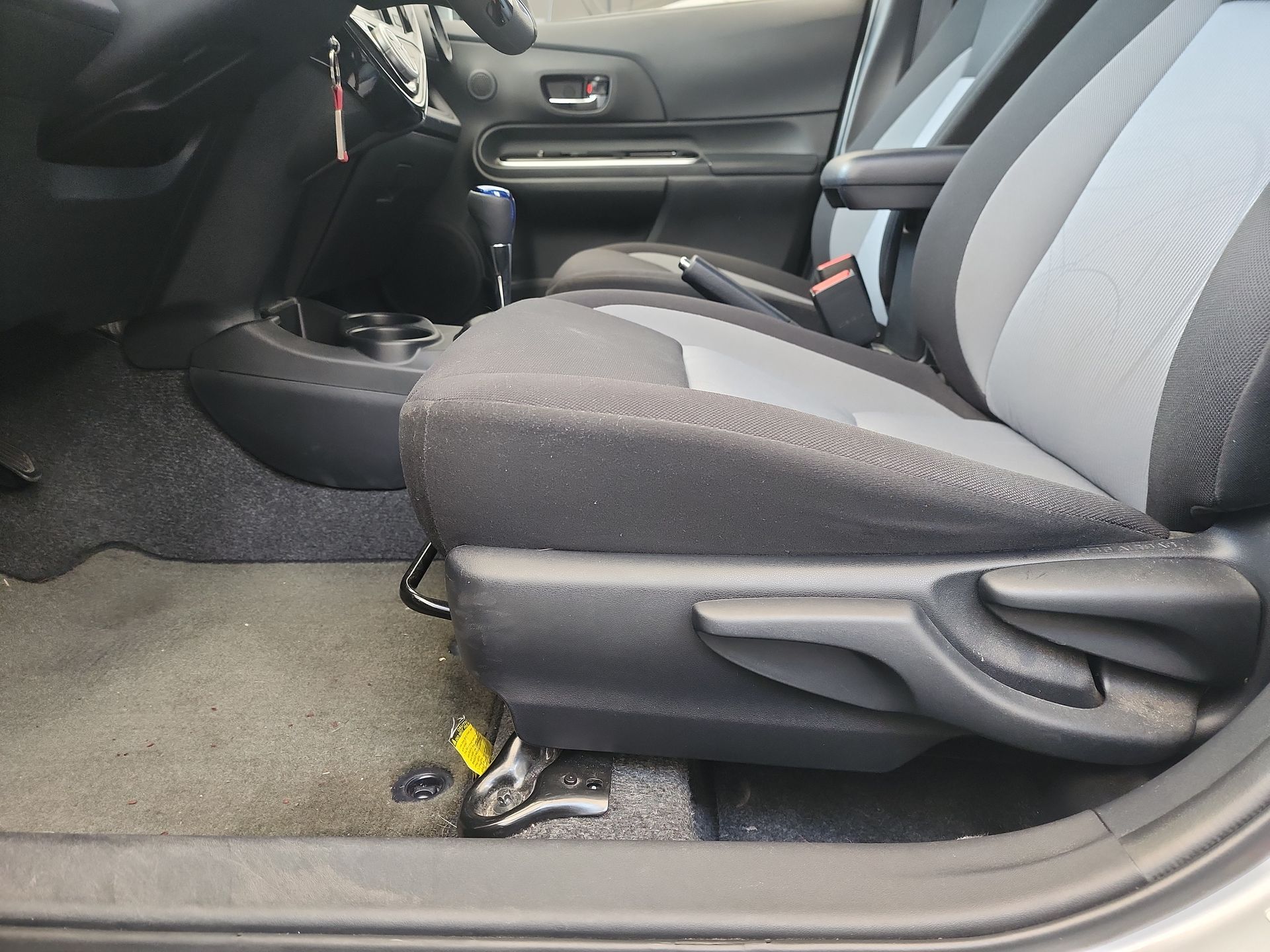 2019 Toyota PRIUS 1.5 HYBRID AUTO