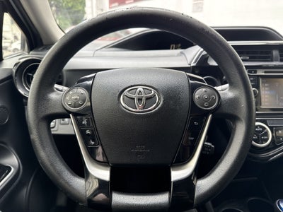 2020 Toyota PRIUS PRIUS C