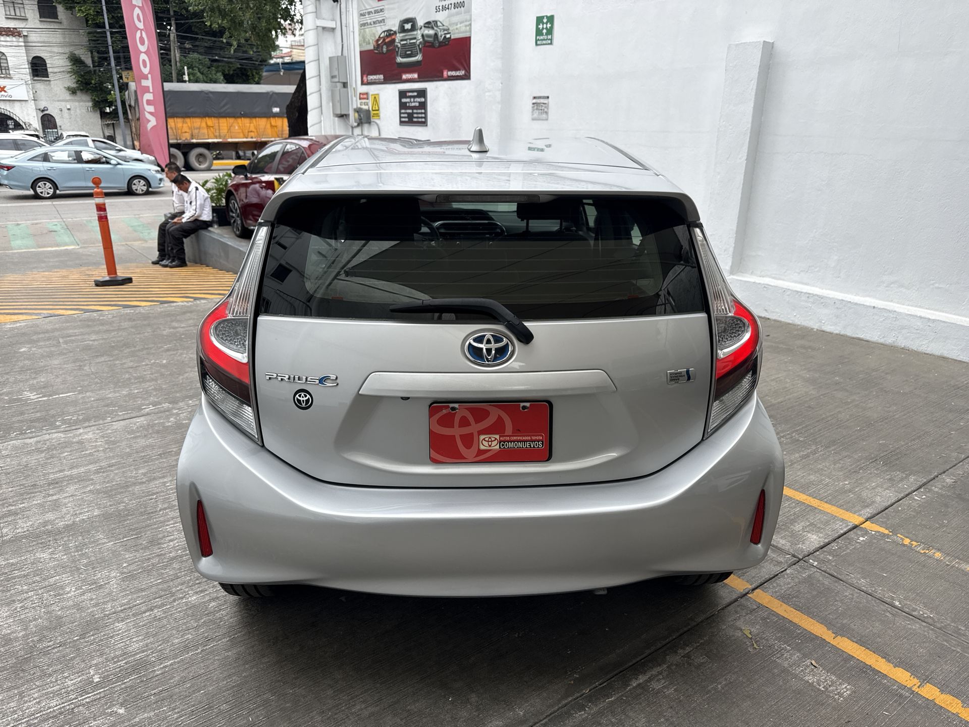 2020 Toyota PRIUS PRIUS C