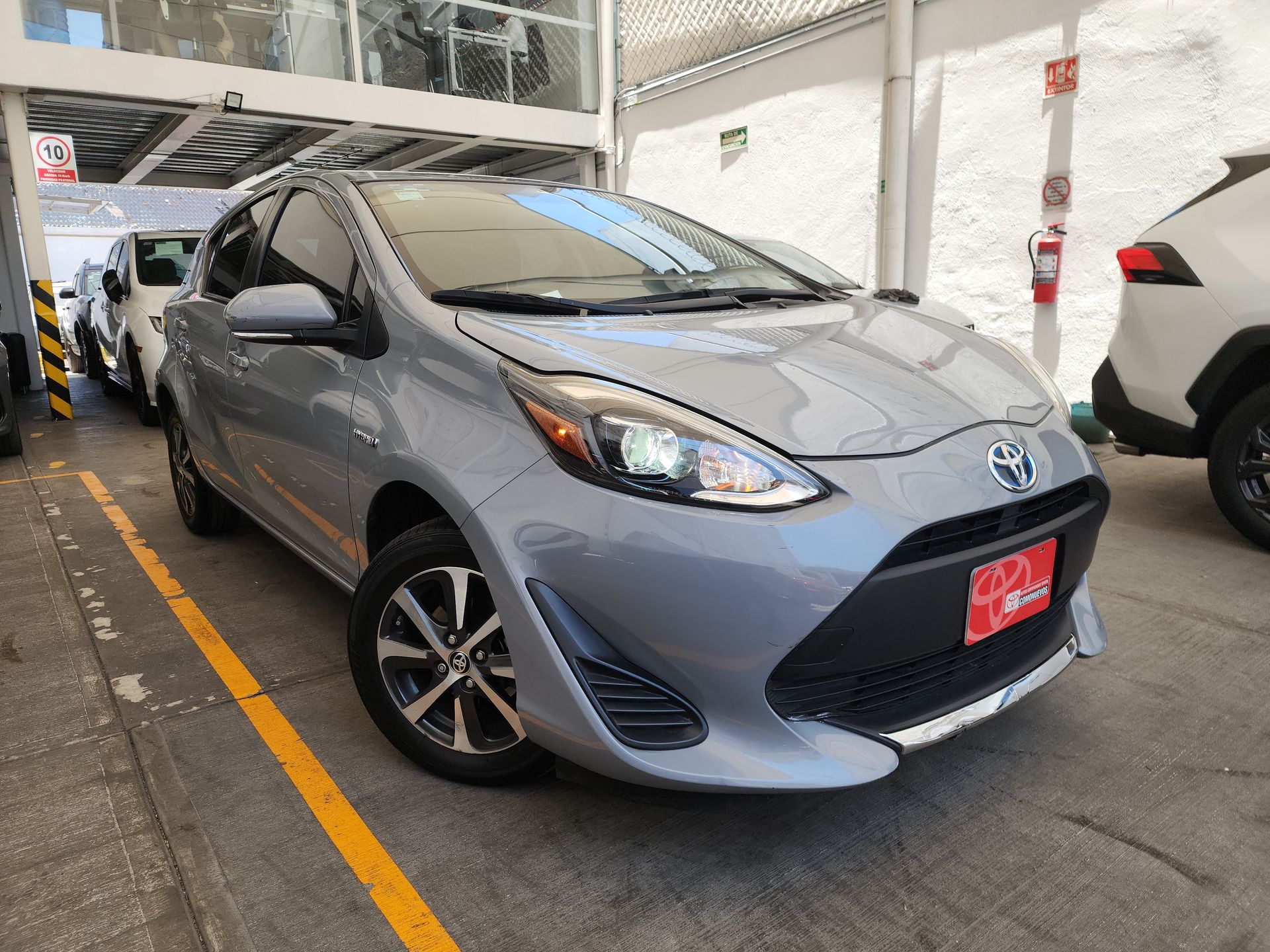 2021 Toyota PRIUS BASE PRIUS C