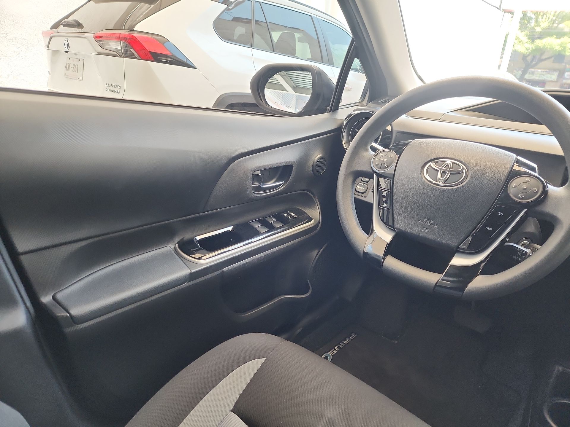 2021 Toyota PRIUS BASE PRIUS C