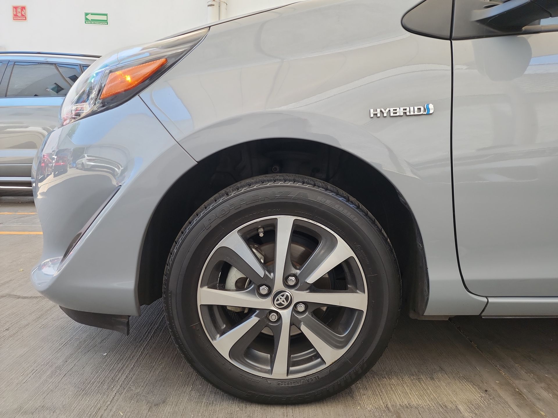 2021 Toyota PRIUS BASE PRIUS C