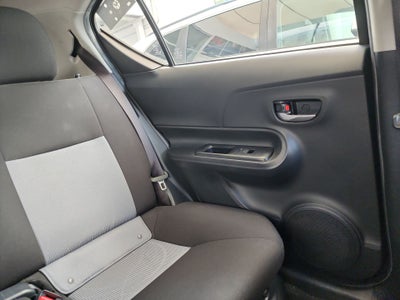 2019 Toyota PRIUS BASE 1.5 HYBRID AUTO