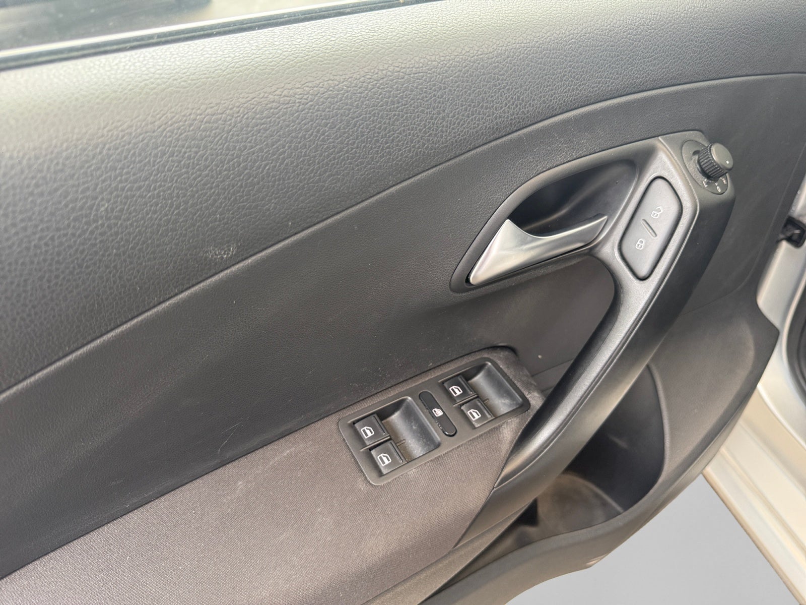 2020 Volkswagen POLO STARTLINE TIPTRONIC