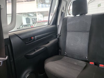 2024 Toyota HILUX C-CAB CHASIS