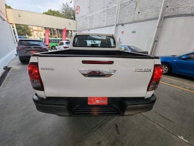 2024 Toyota HILUX C-CAB CHASIS