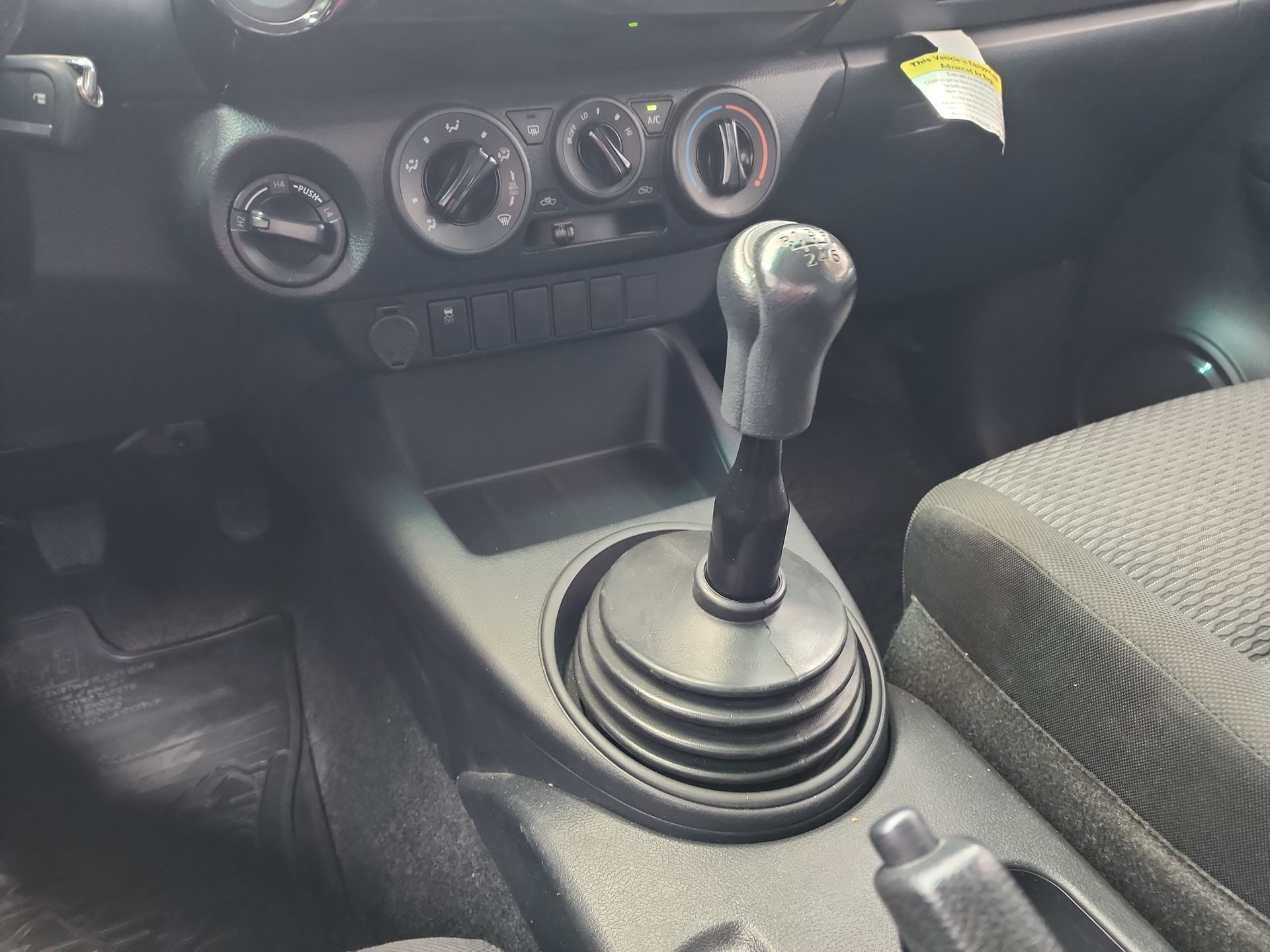 2024 Toyota HILUX D-CAB DSL ADV MHEV