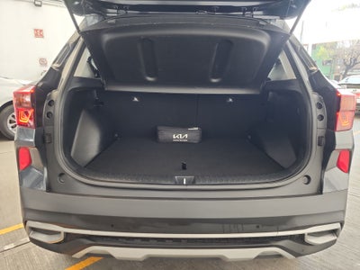 2022 Kia SELTOS SX
