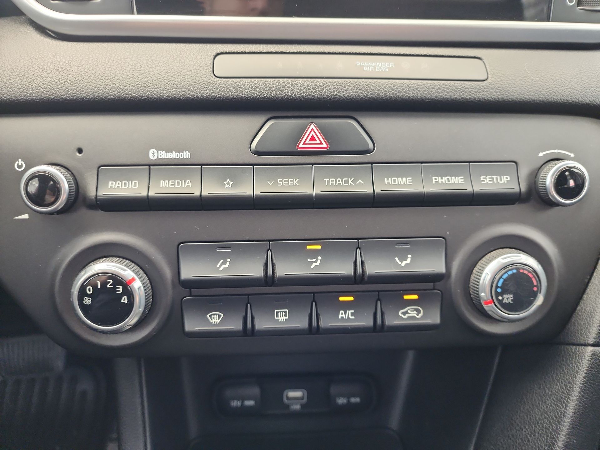 2020 Kia SPORTAGE 2.0L LX T/A