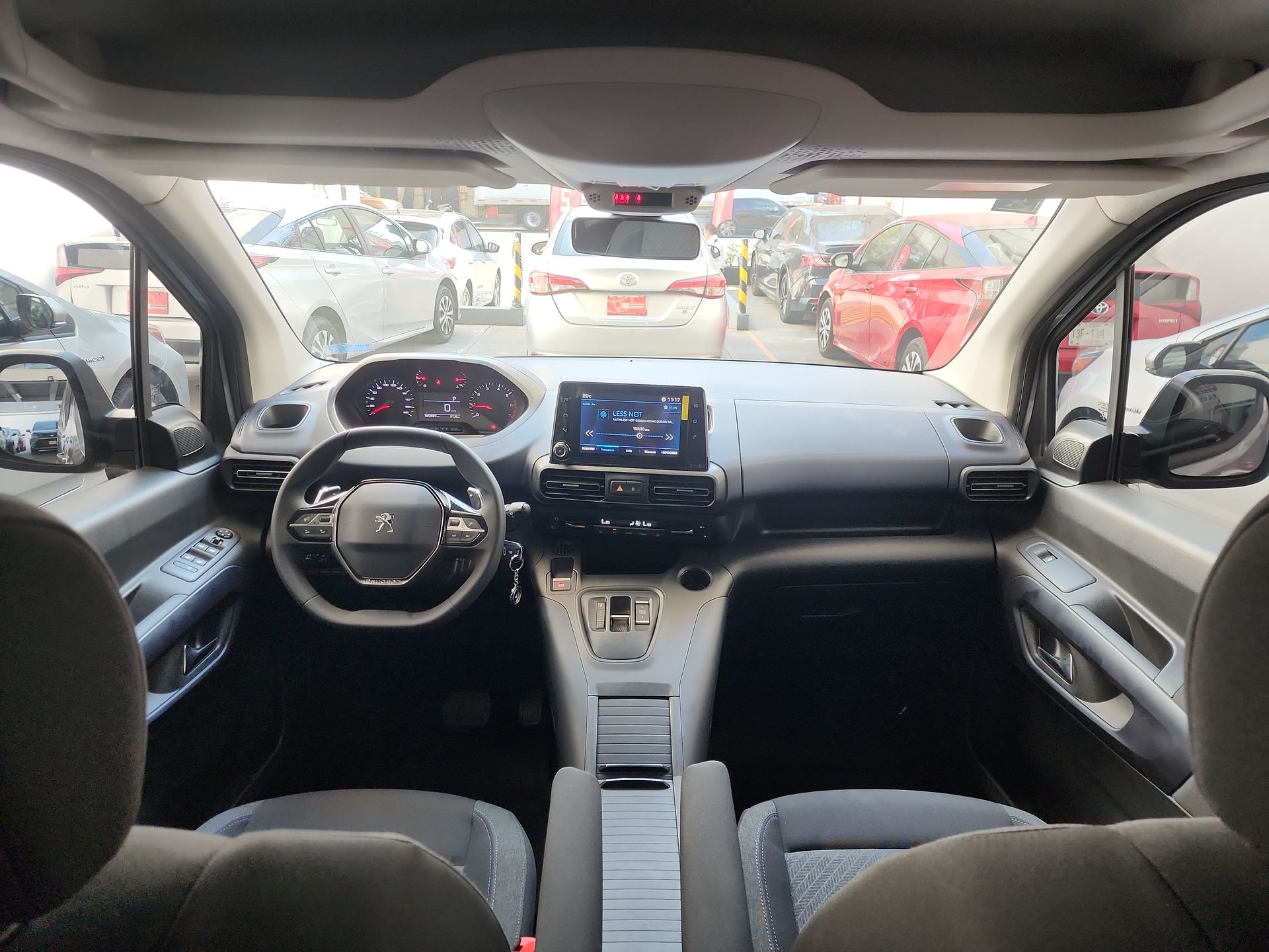 2024 PEUGEOT RIFTER ALLURE PACK 5P 1.6HDI 90HP MAN 5VEL 7PL