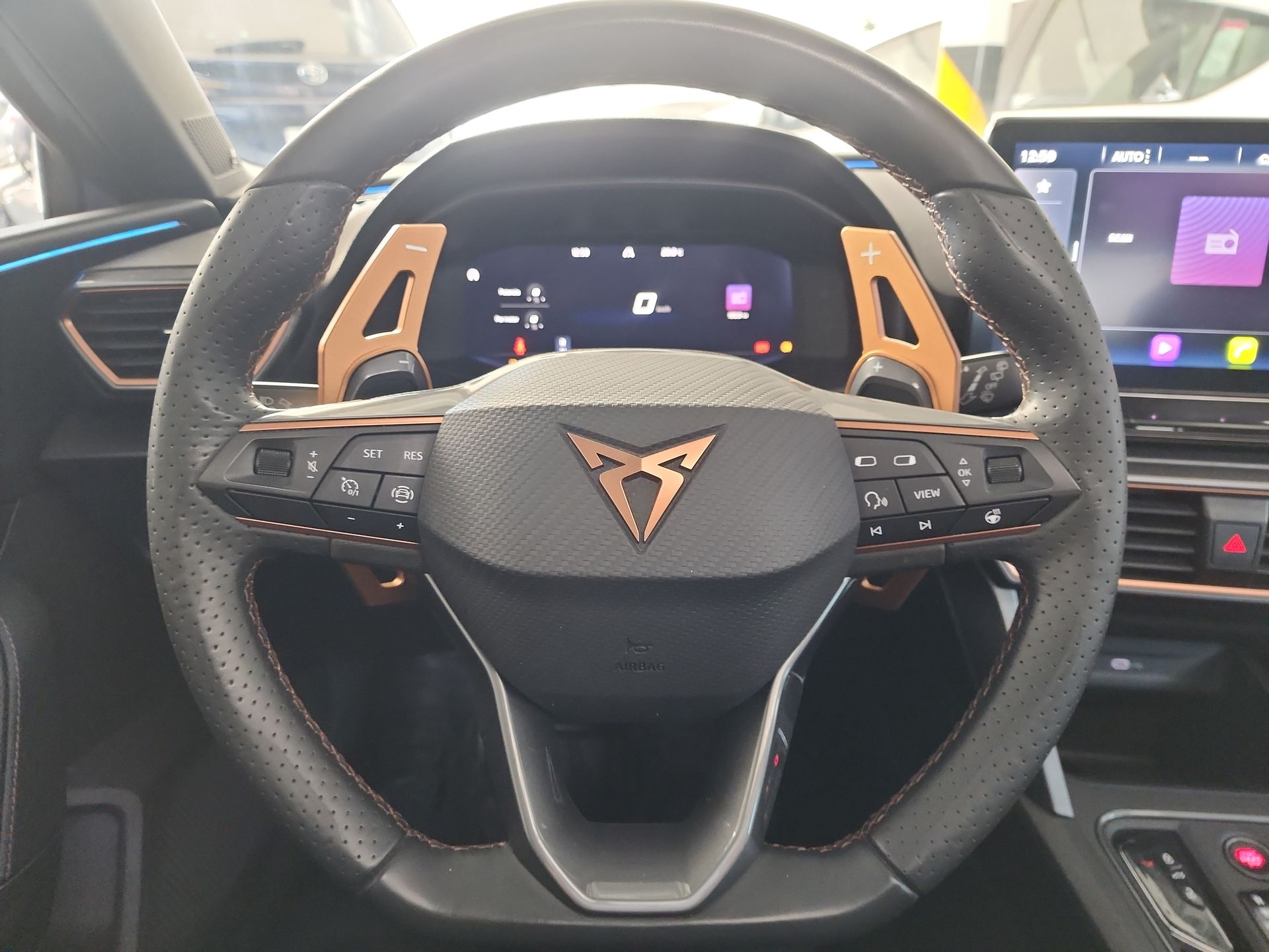 2024 CUPRA LEON LEÓN 190HP DSG