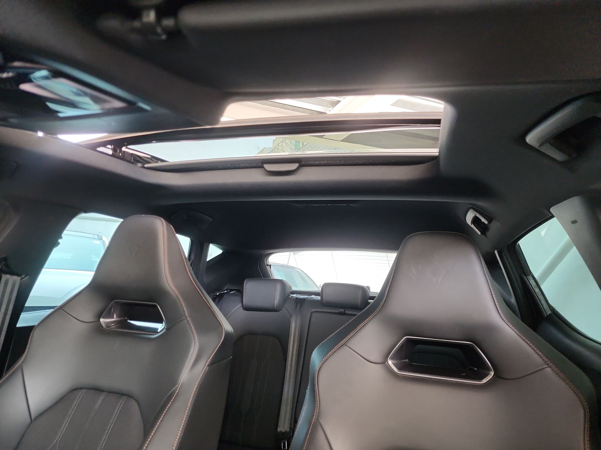 2024 CUPRA LEON LEÓN 190HP DSG