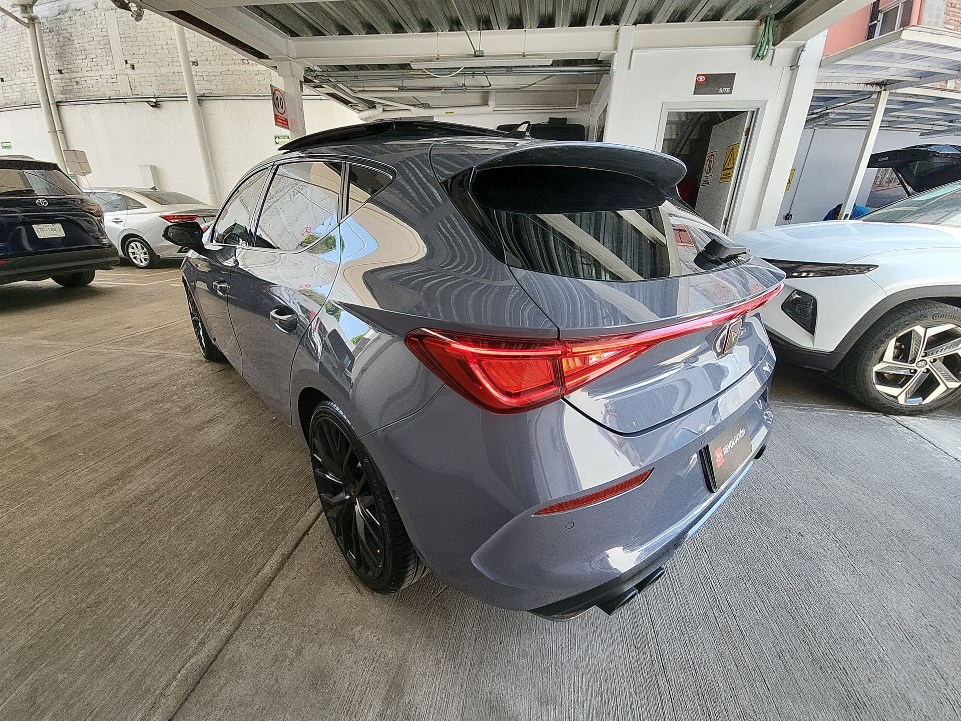 2024 CUPRA LEON LEÓN 190HP DSG