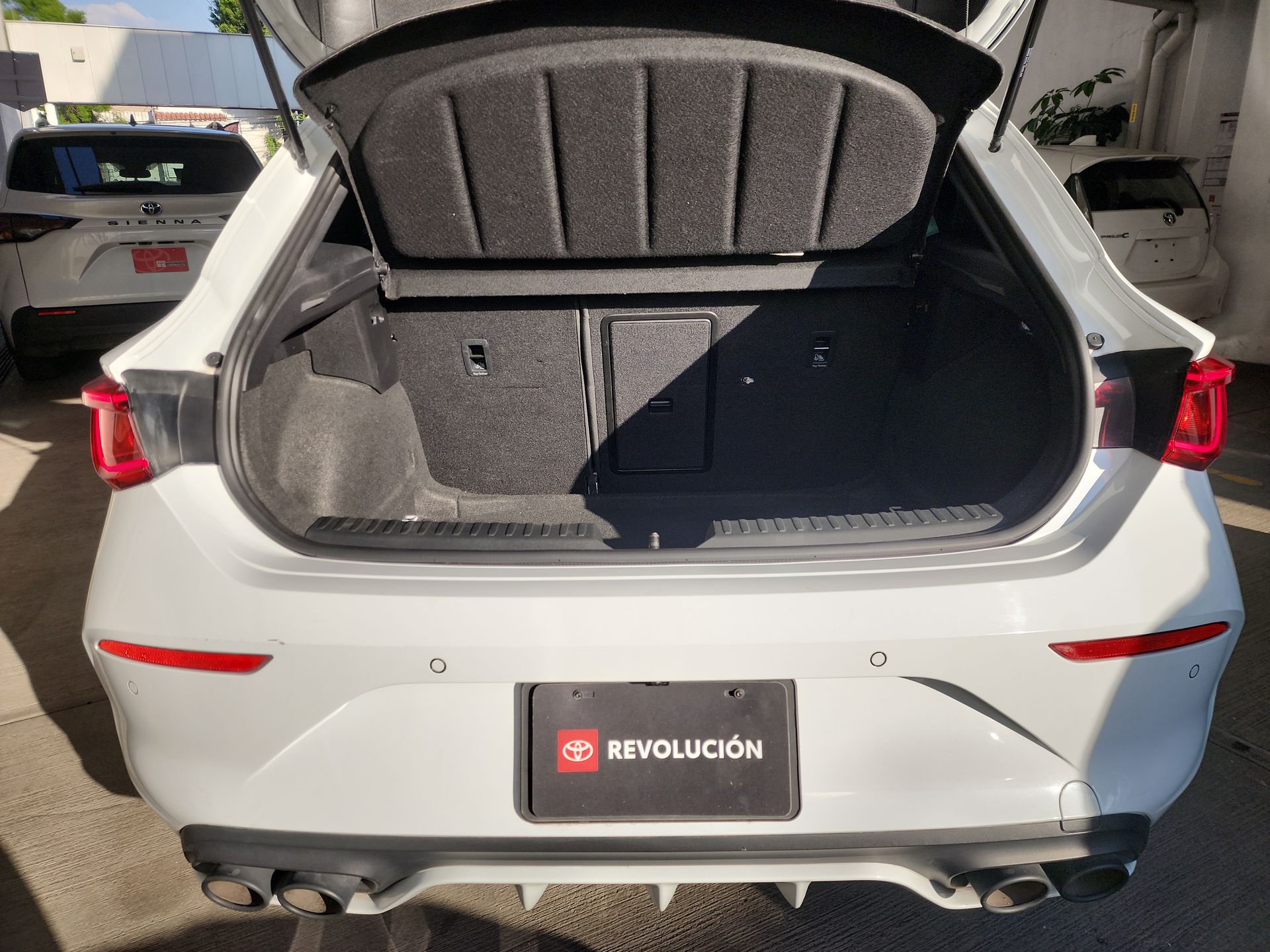 2023 CUPRA LEON LEON HIGH DSG